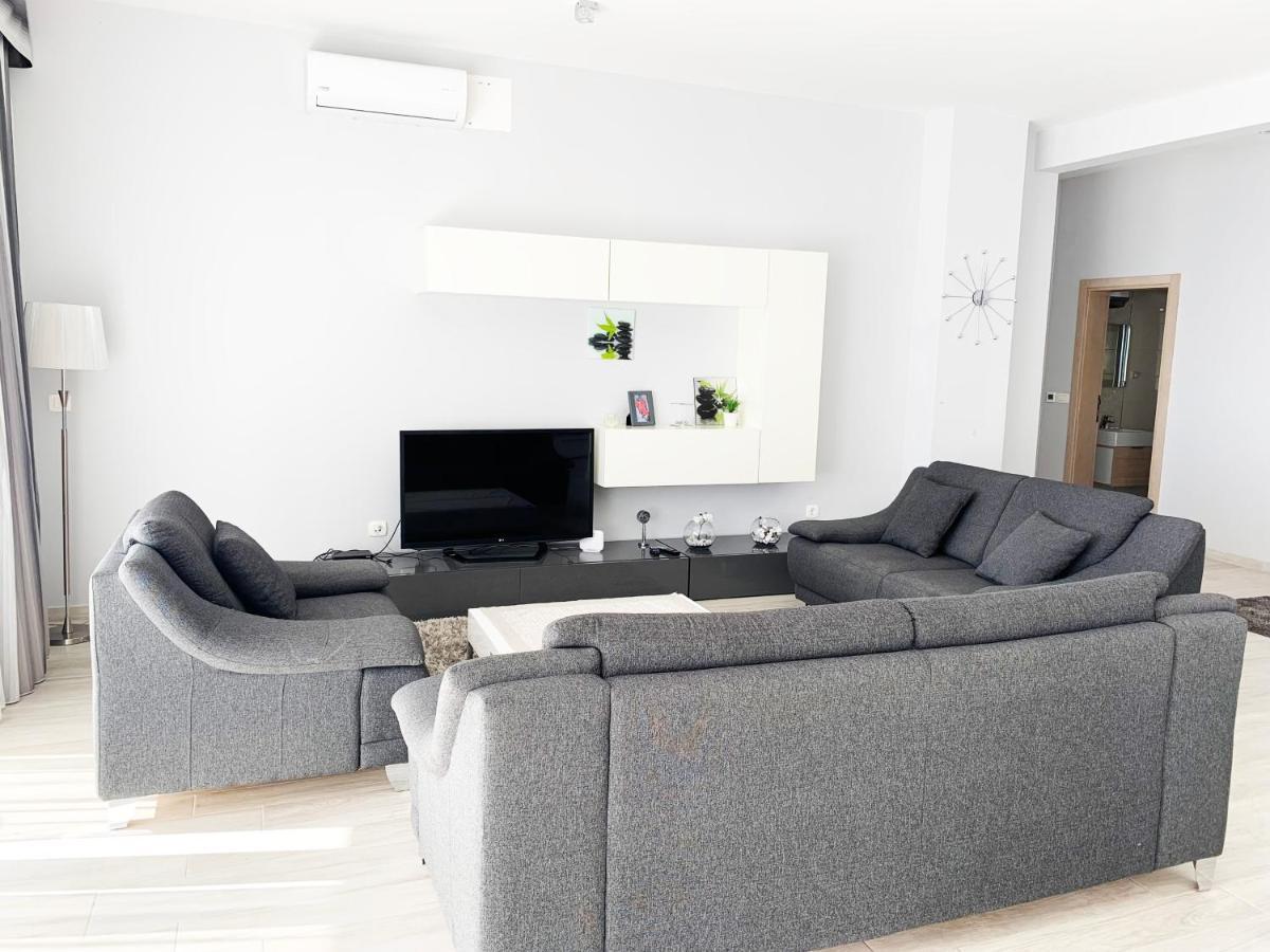 Sky Fort Apartments Dobra Voda Εξωτερικό φωτογραφία